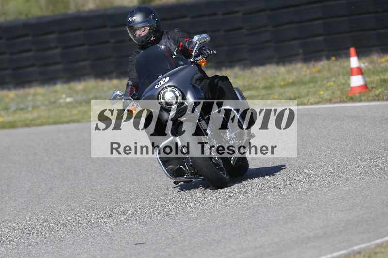 /01 02.04.2026 MAZ ADR/Gruppe gelb Gruppe gruen/87